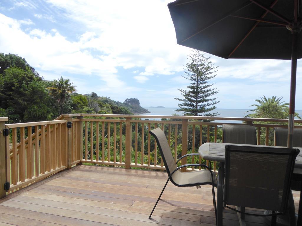 17 On Tiri View Palm Beach Exterior photo